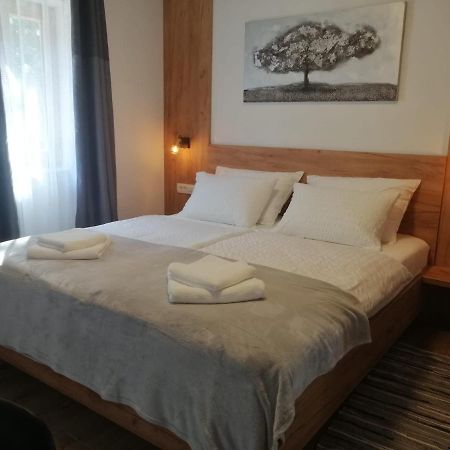 Plitvice Story Lejlighed Plitvička Jezera Eksteriør billede