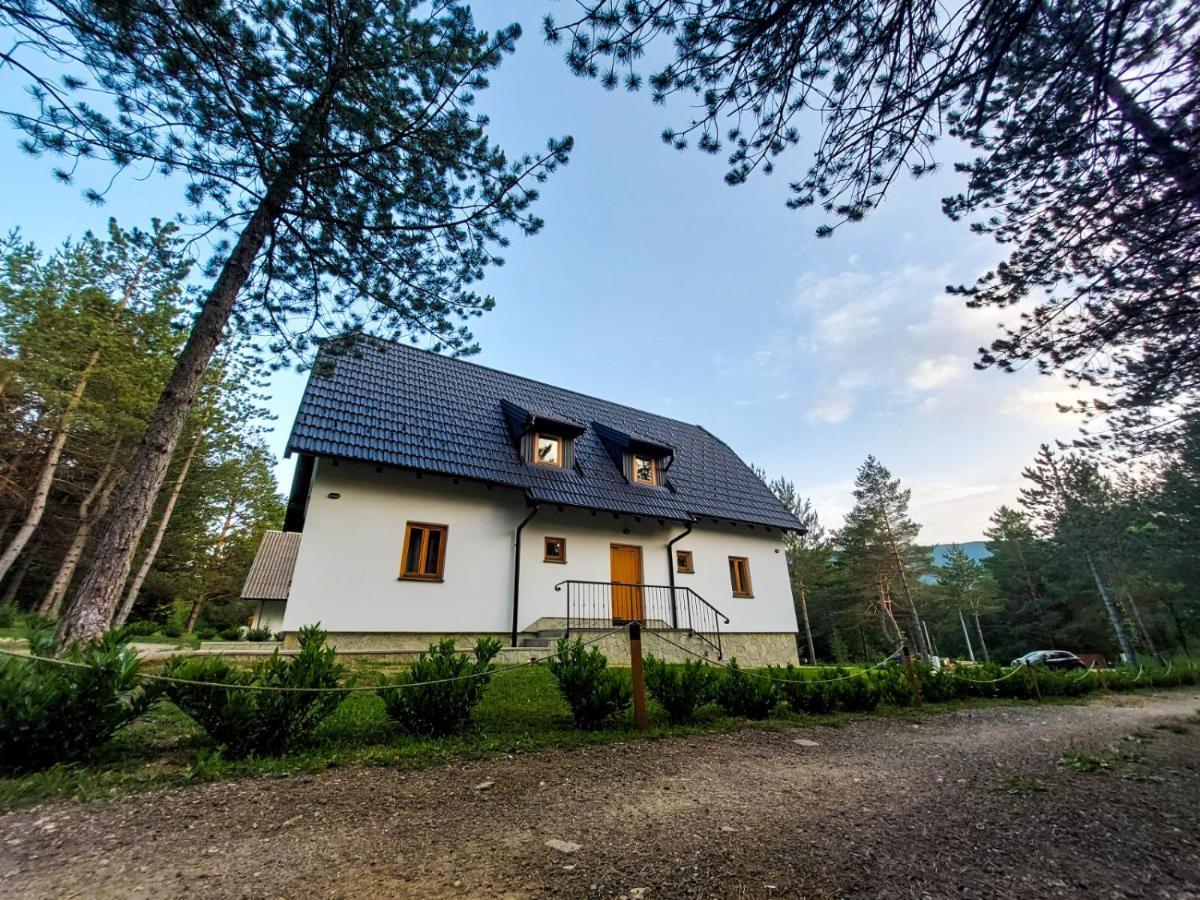 Plitvice Story Lejlighed Plitvička Jezera Eksteriør billede